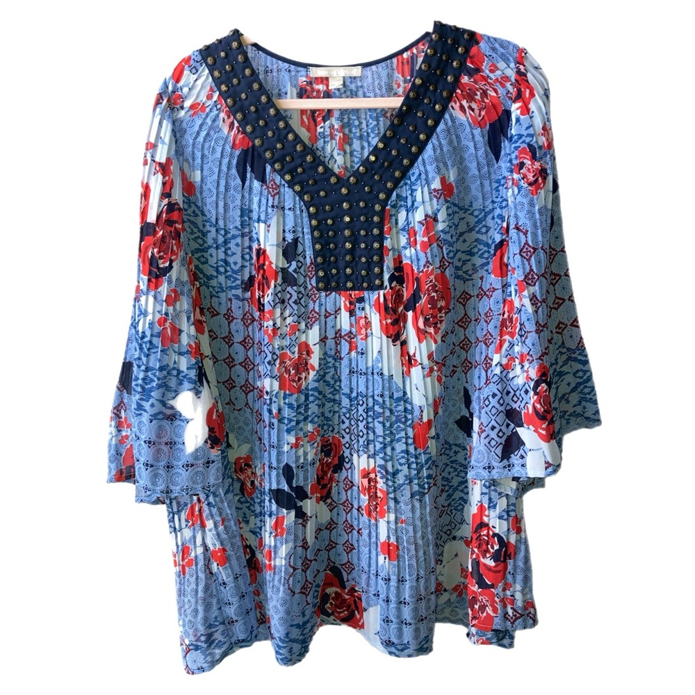 Woman Within 22/24 flowy sheer bell sleeve blouse embellished EUC P8208